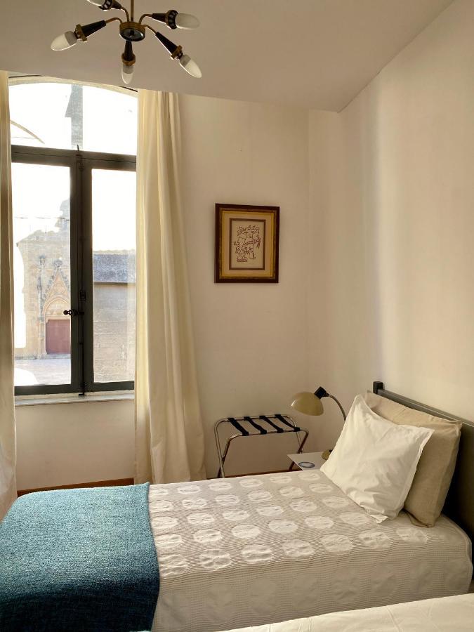 נרבון La Suite De La Cathedrale מראה חיצוני תמונה